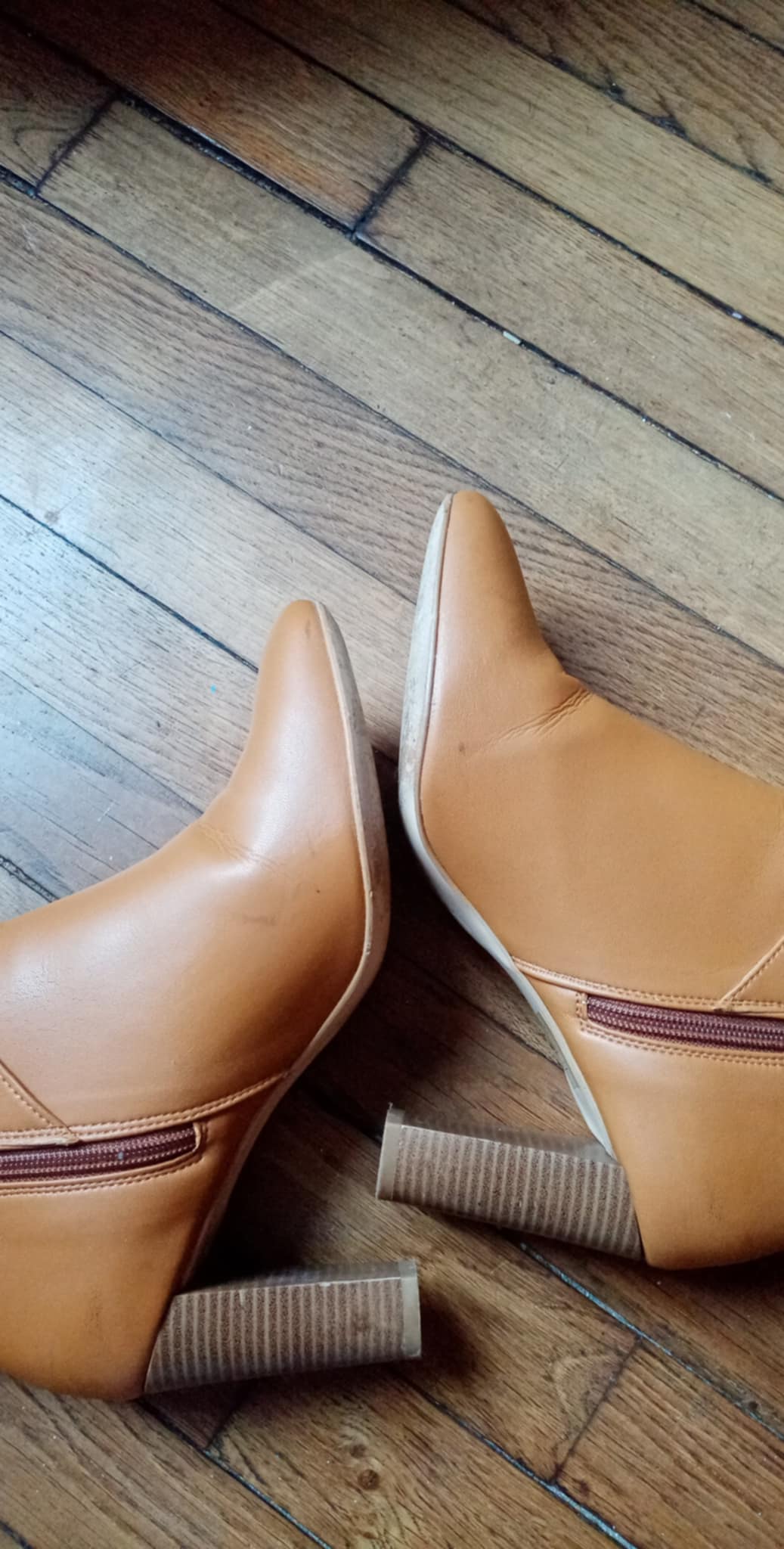 Camel heeled ankle boots