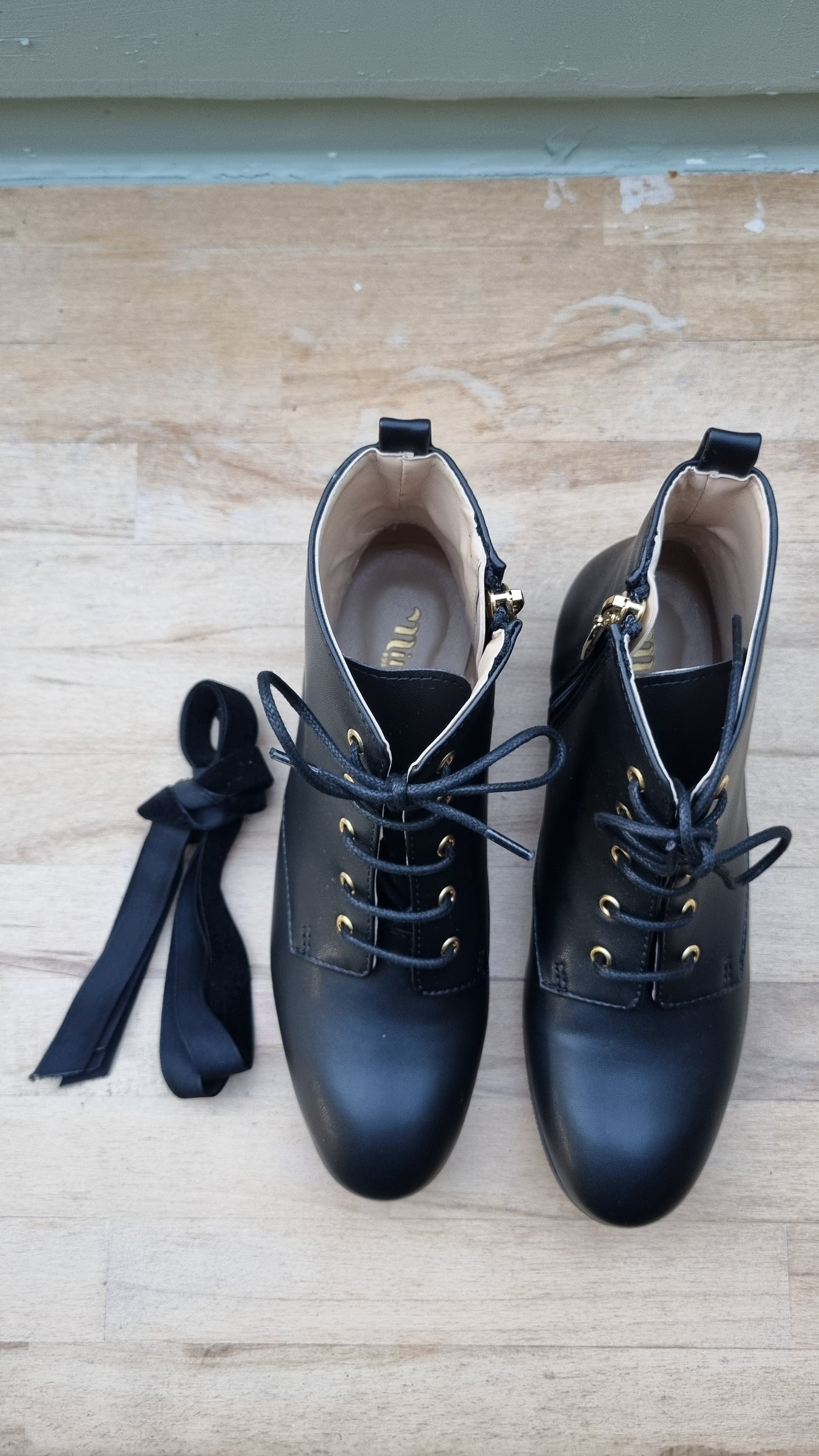 Bottines noires Amore