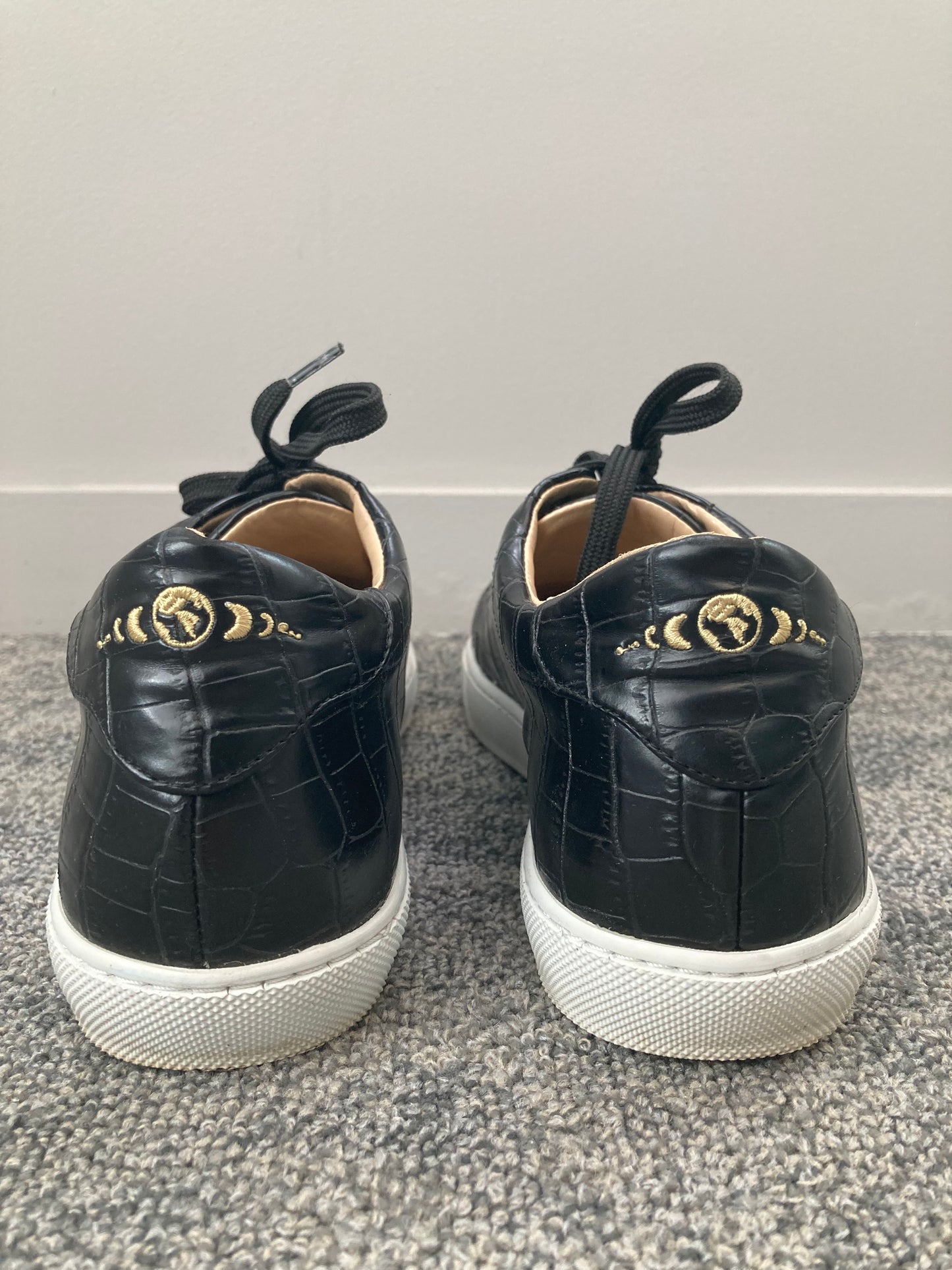 Black Croco Twirl