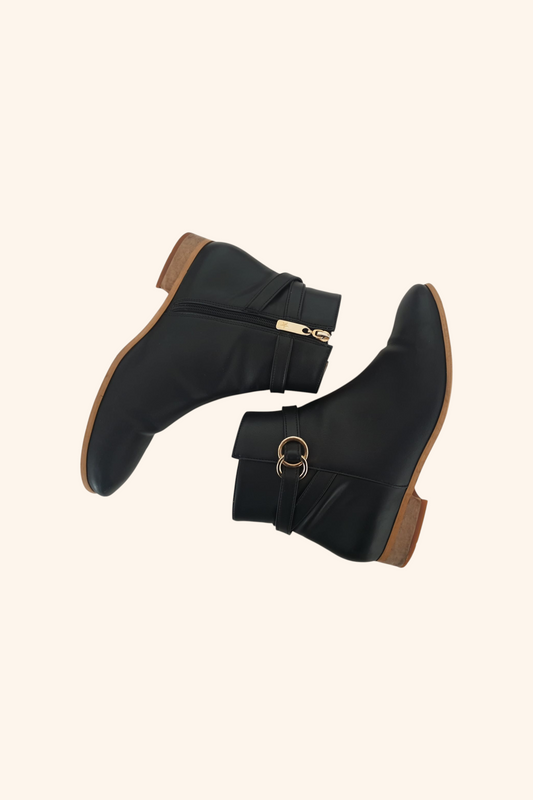 Black Cérès ankle boots, size 41