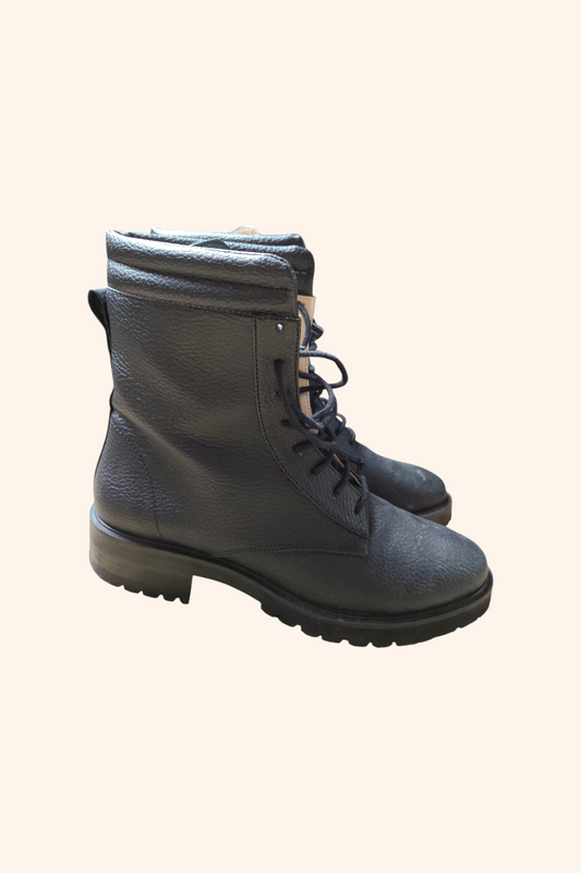 Black Soupçon ankle boots