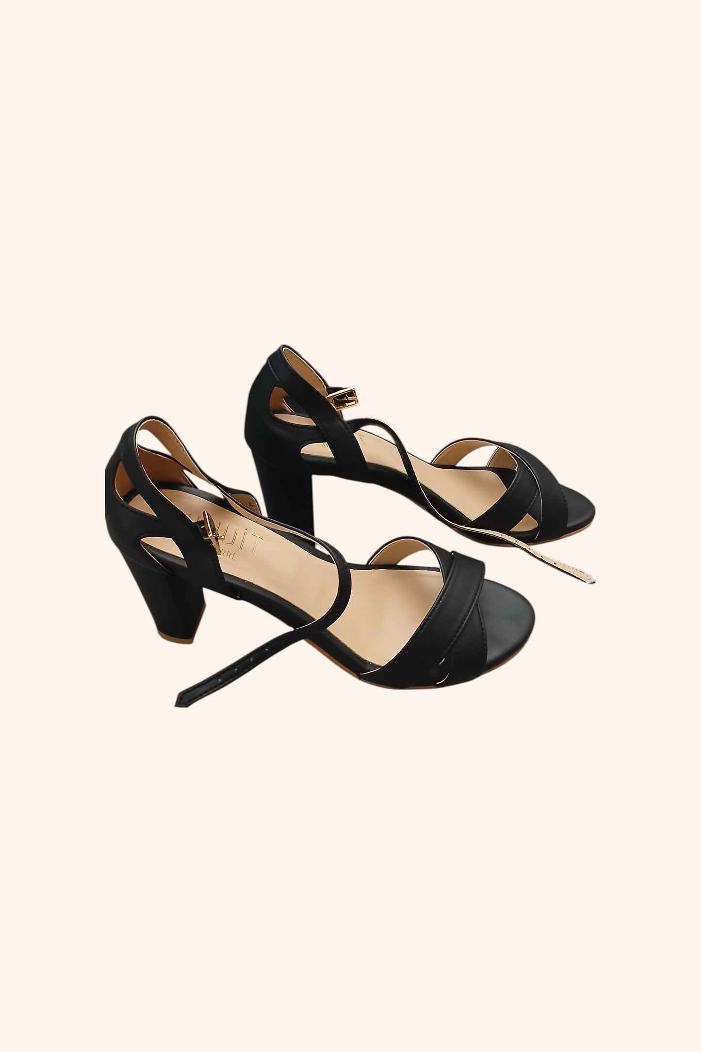 Ulysse Noir, taille 39 (chaussures ouvertes à talons)