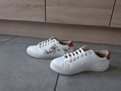 Midnight Lady Pink Twirl