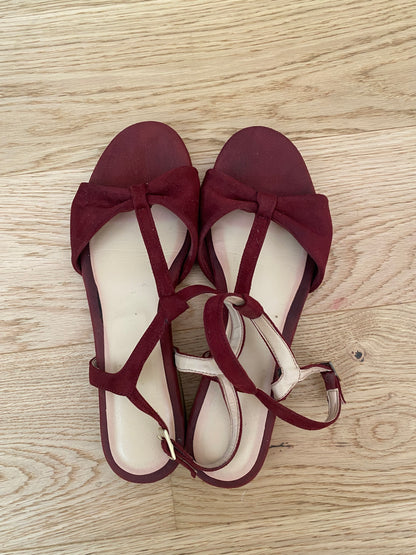 Sandales modèle Ariane taille 40