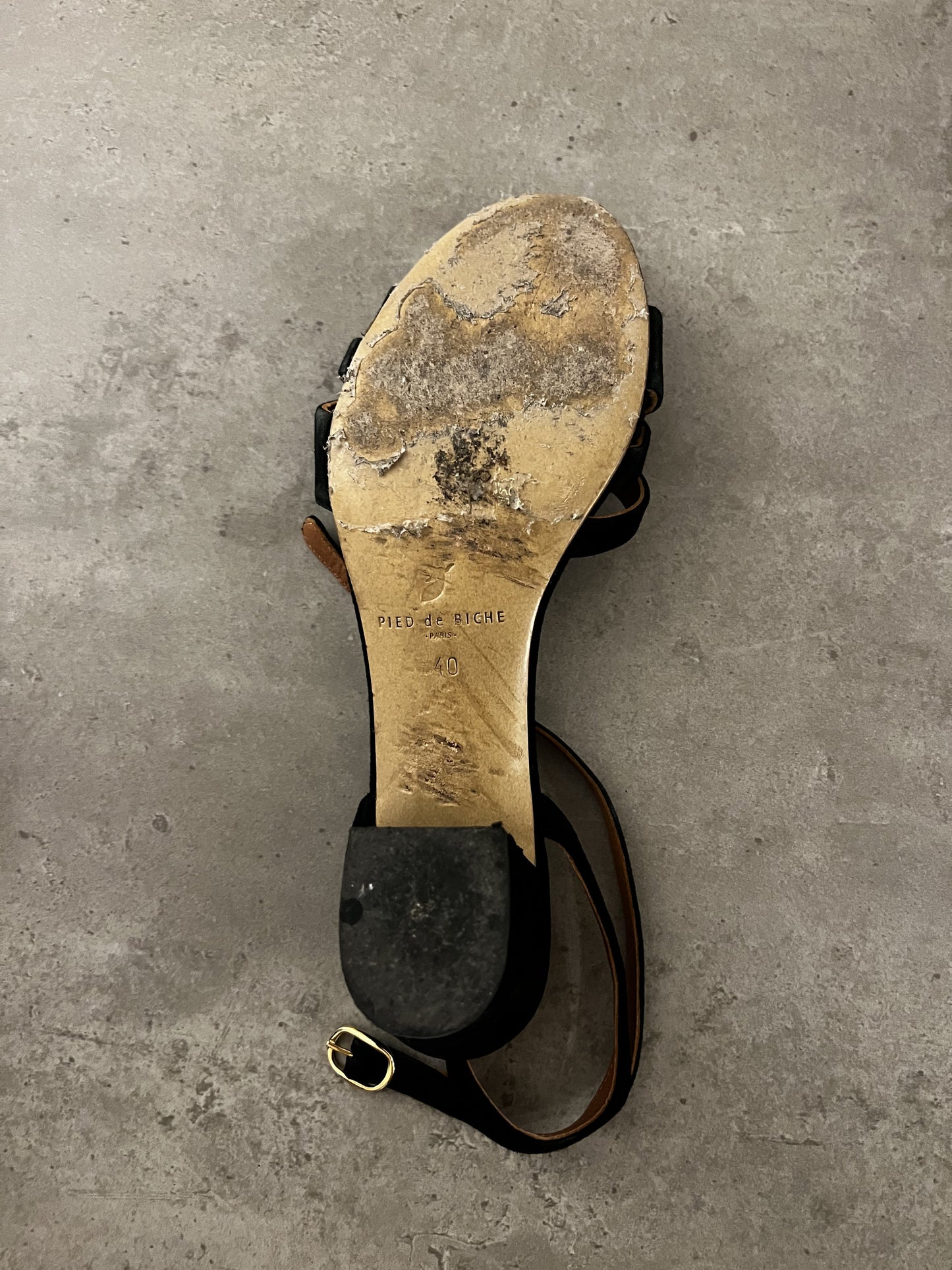 Black mid-heel sandals. Good condition. Comfortable