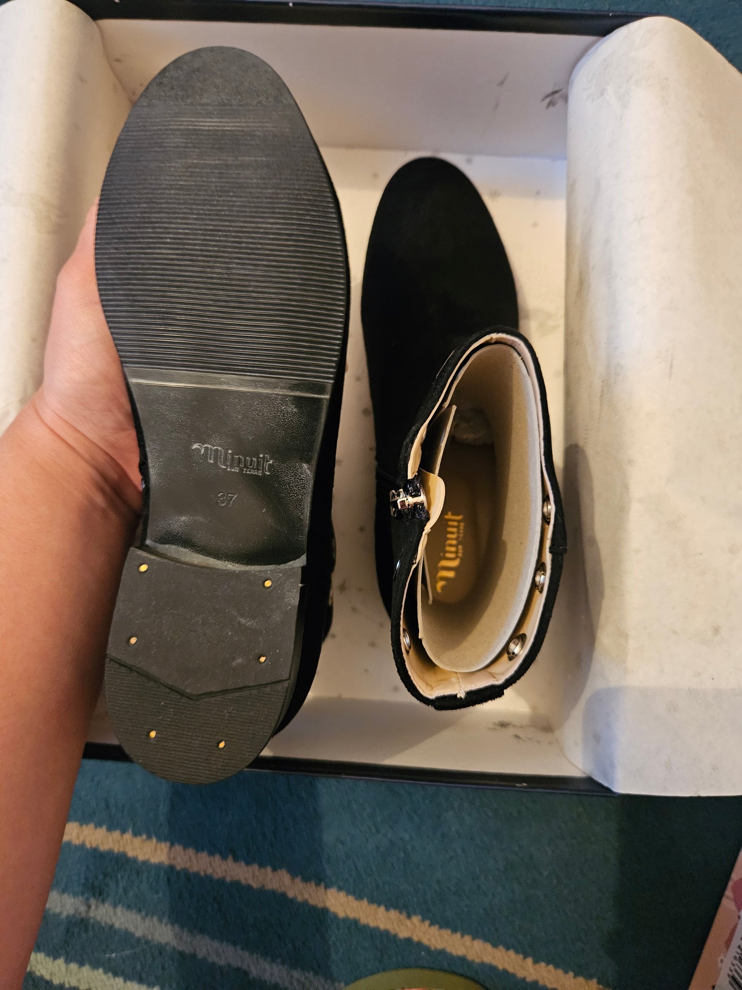 Nansouty Black