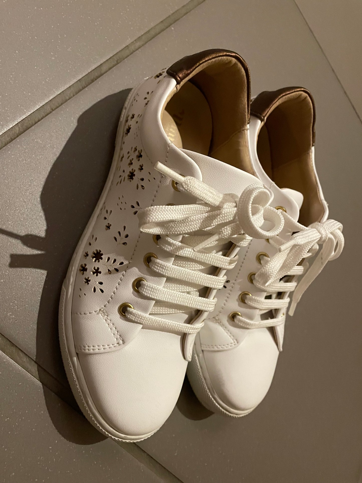 Virevolte Fleurs Bronze