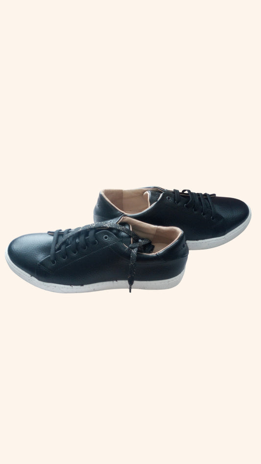 Virevolte black grained