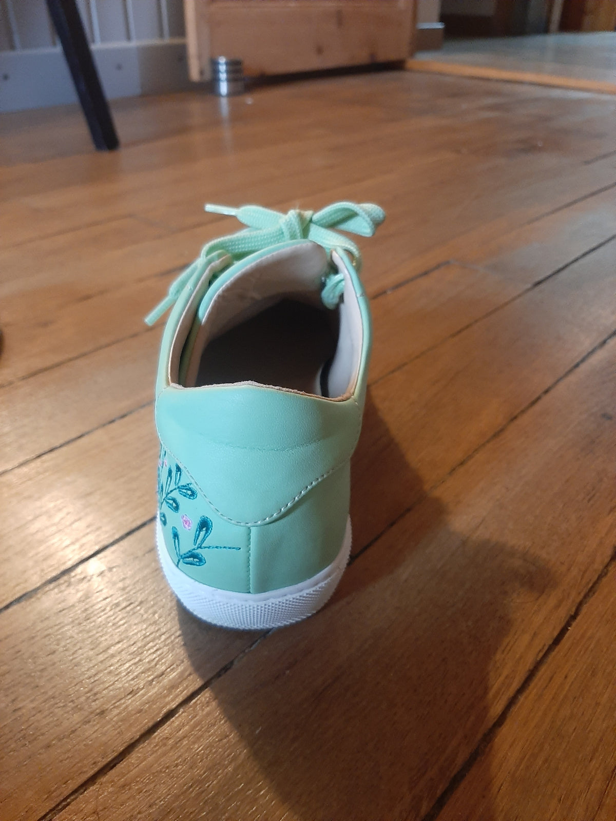 Vends chaussures presque neuves