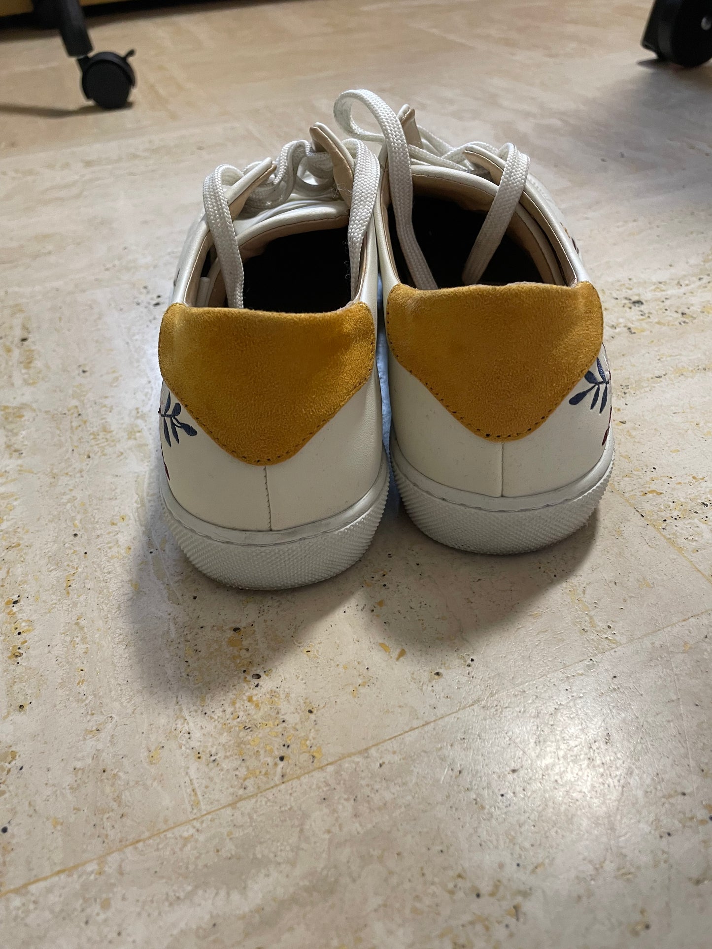 Virevolte Dame de Minuit