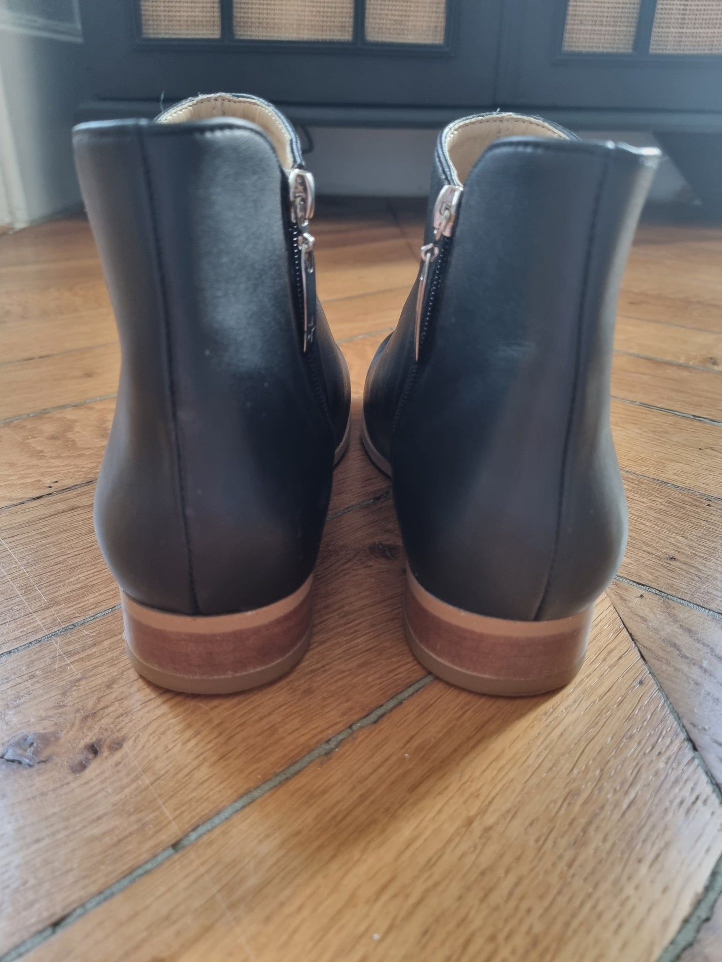 Bottines noires à paillettes