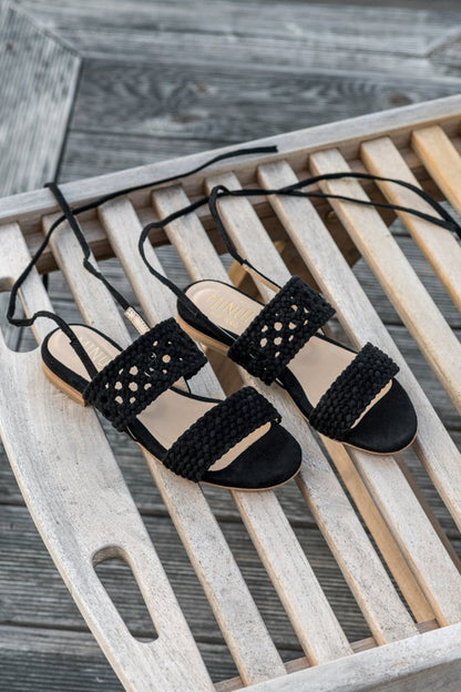 Sandales plates noires tressées écologiques et vegan pour femme Roccapina Minuit sur Terre