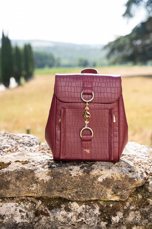 Sac à dos vegan écoresponsable recyclé bordeaux imitation crocodile Falabella Minuit sur Terre