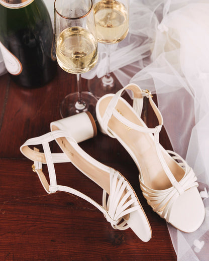 Sandales à talons blanches pour femme mariage vegan recyclées écologiques Topaze Minuit sur Terre