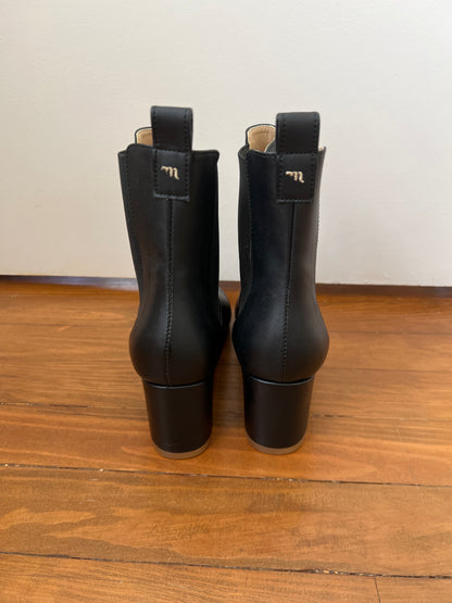 Thames Black
