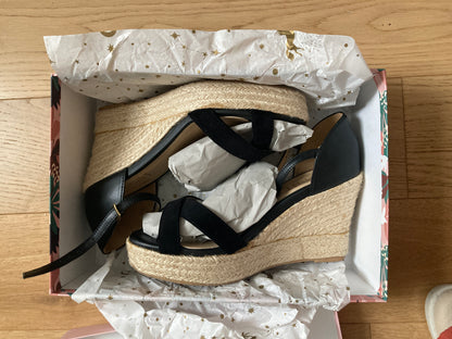 Cyclades Black