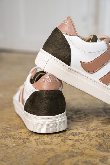 Baskets vegan écologiques recyclées pour femme Empreinte Magnolia Minuit sur Terre