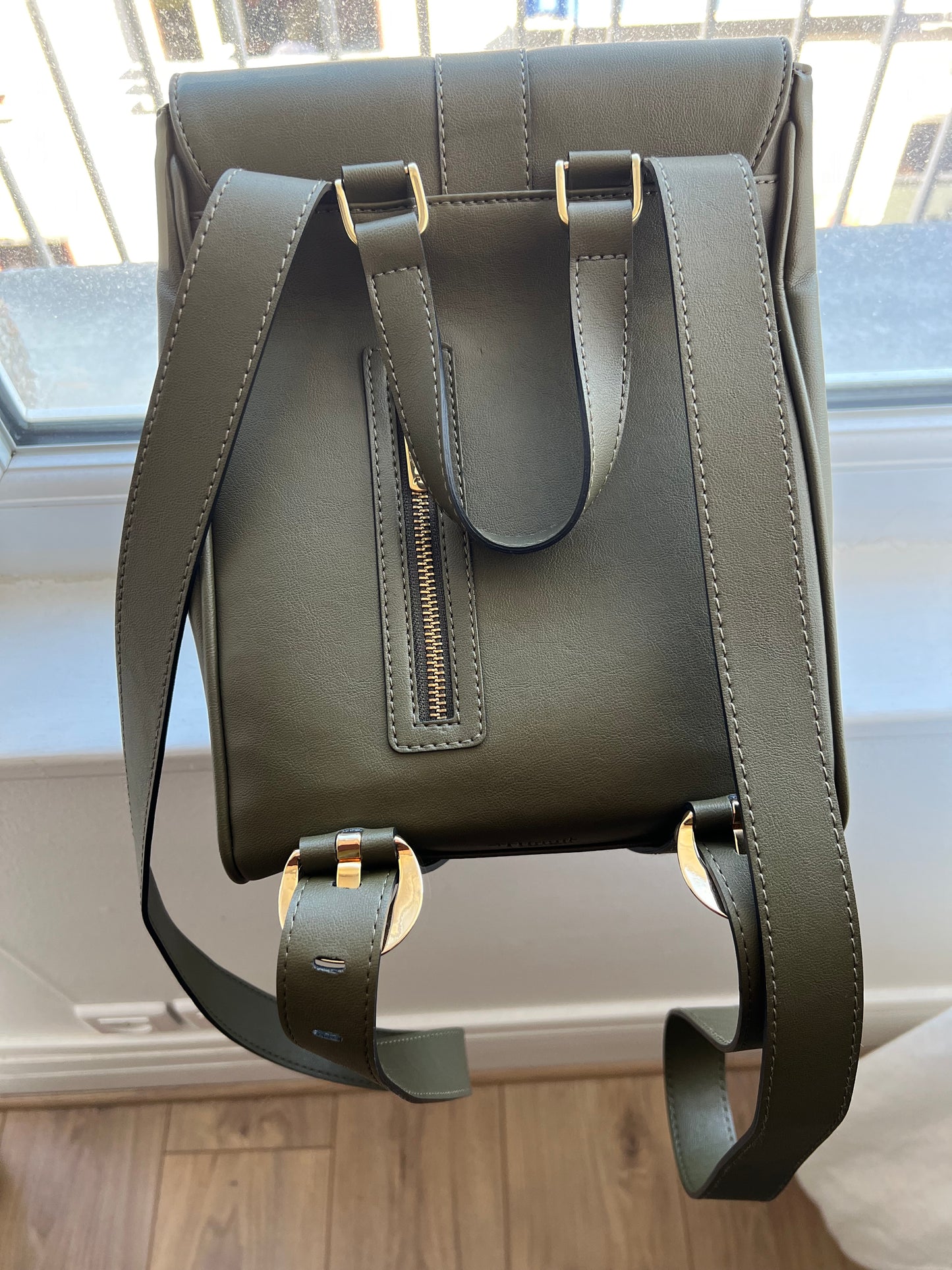 Falabella Kaki