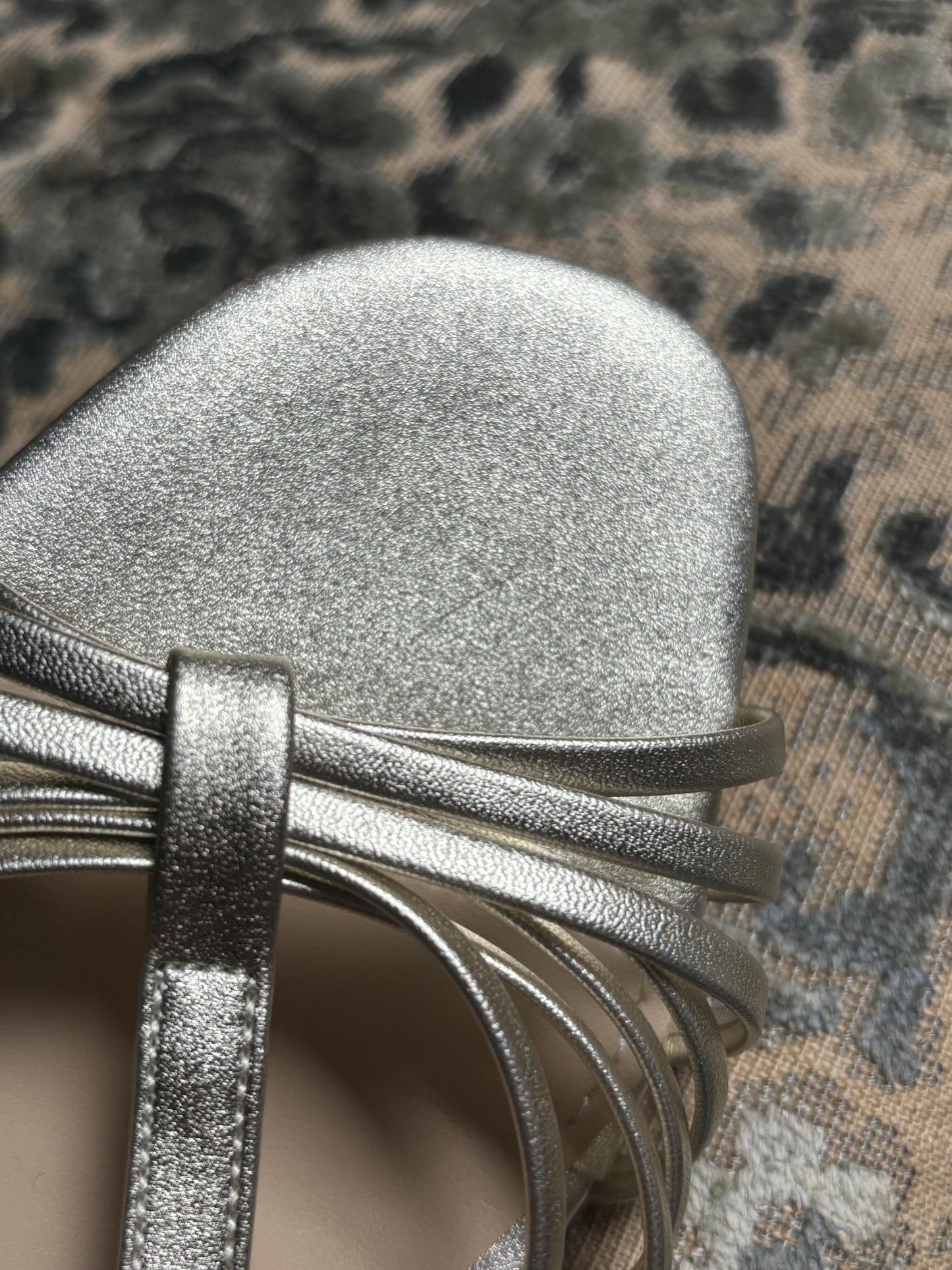Topaz White Gold