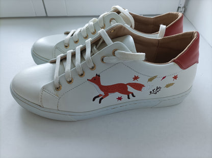Fox Twirls