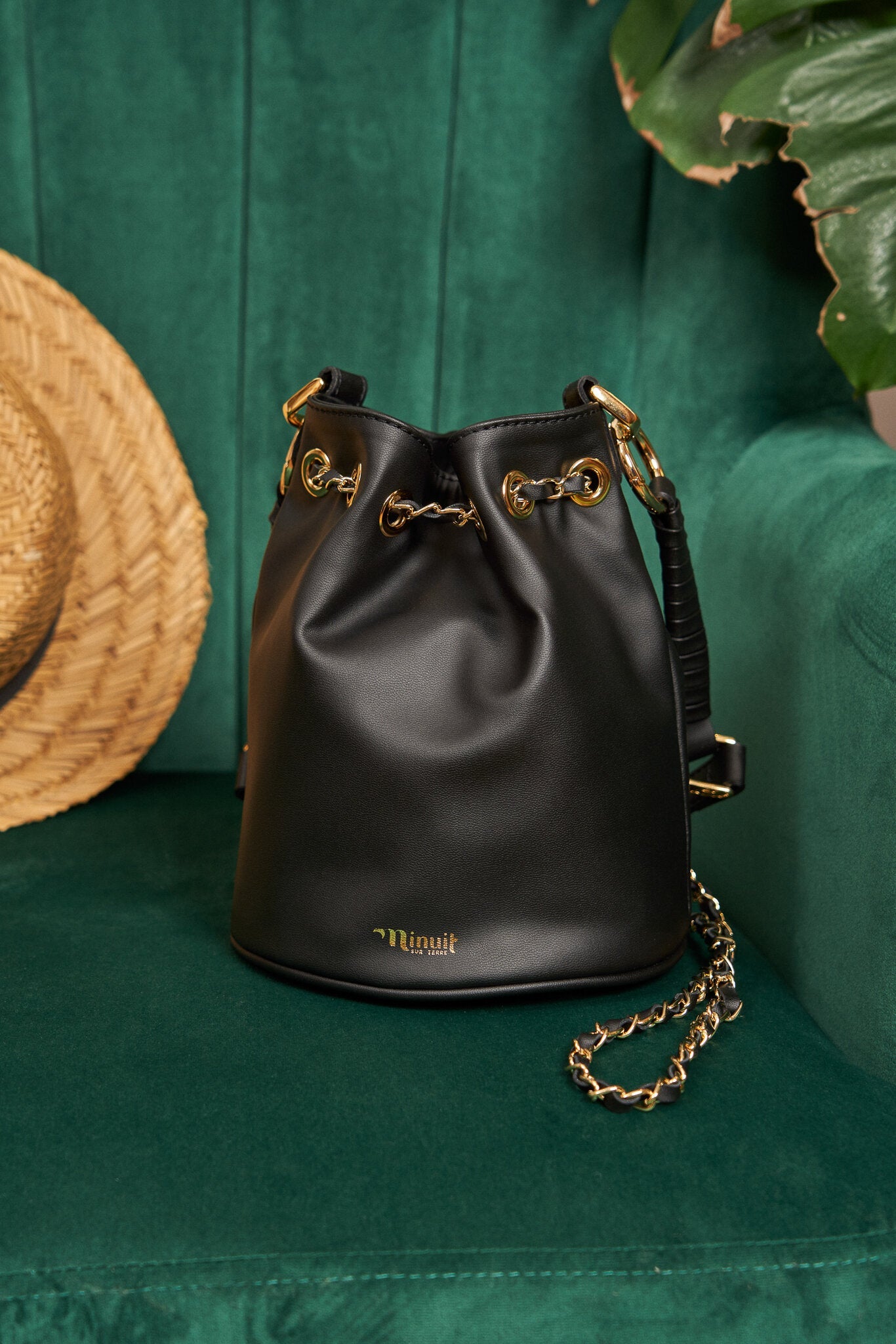 Sac à main femme seau noir écologique recyclé vegan Héra Minuit sur Terre