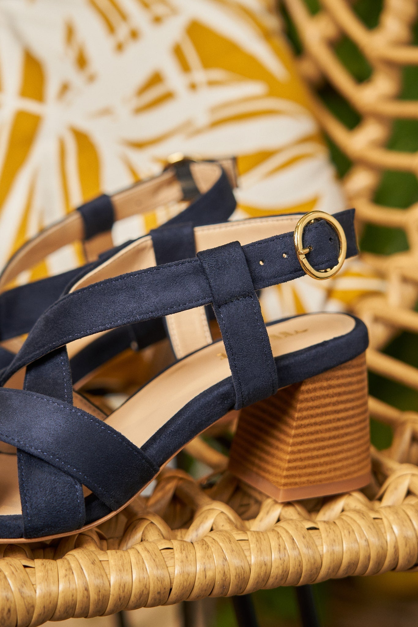 Sandales à talons bleues foncées pour femme écologiques recyclées et vegan Guarana Minuit sur Terre