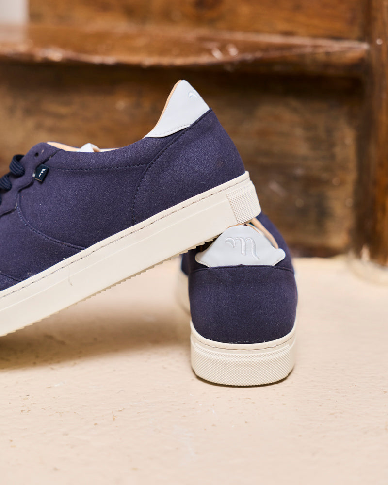 Midnight Blue Barkley
