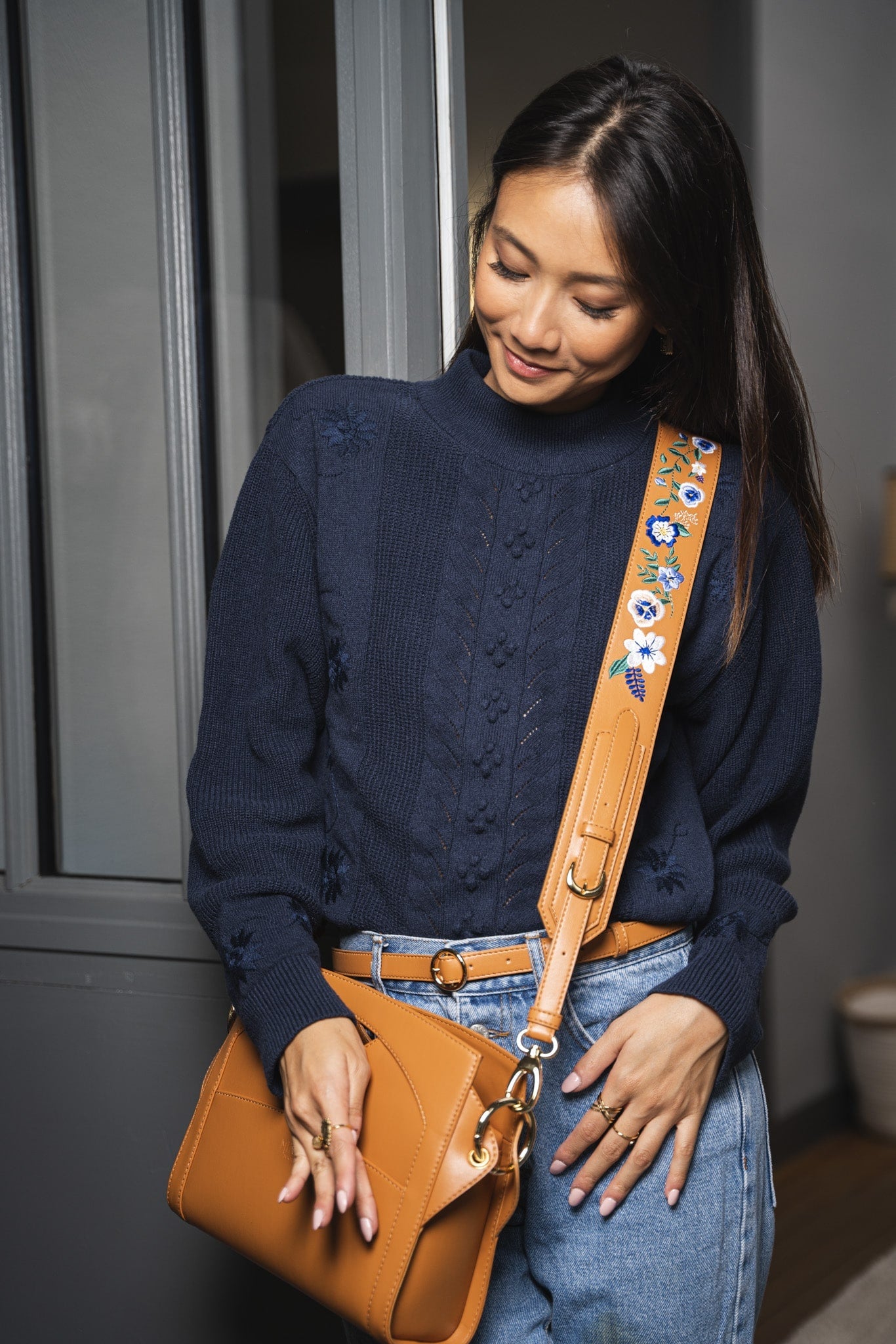 Anse marron camel brodée fleurie pour sac à main femme écologique vegan Minuit sur Terre