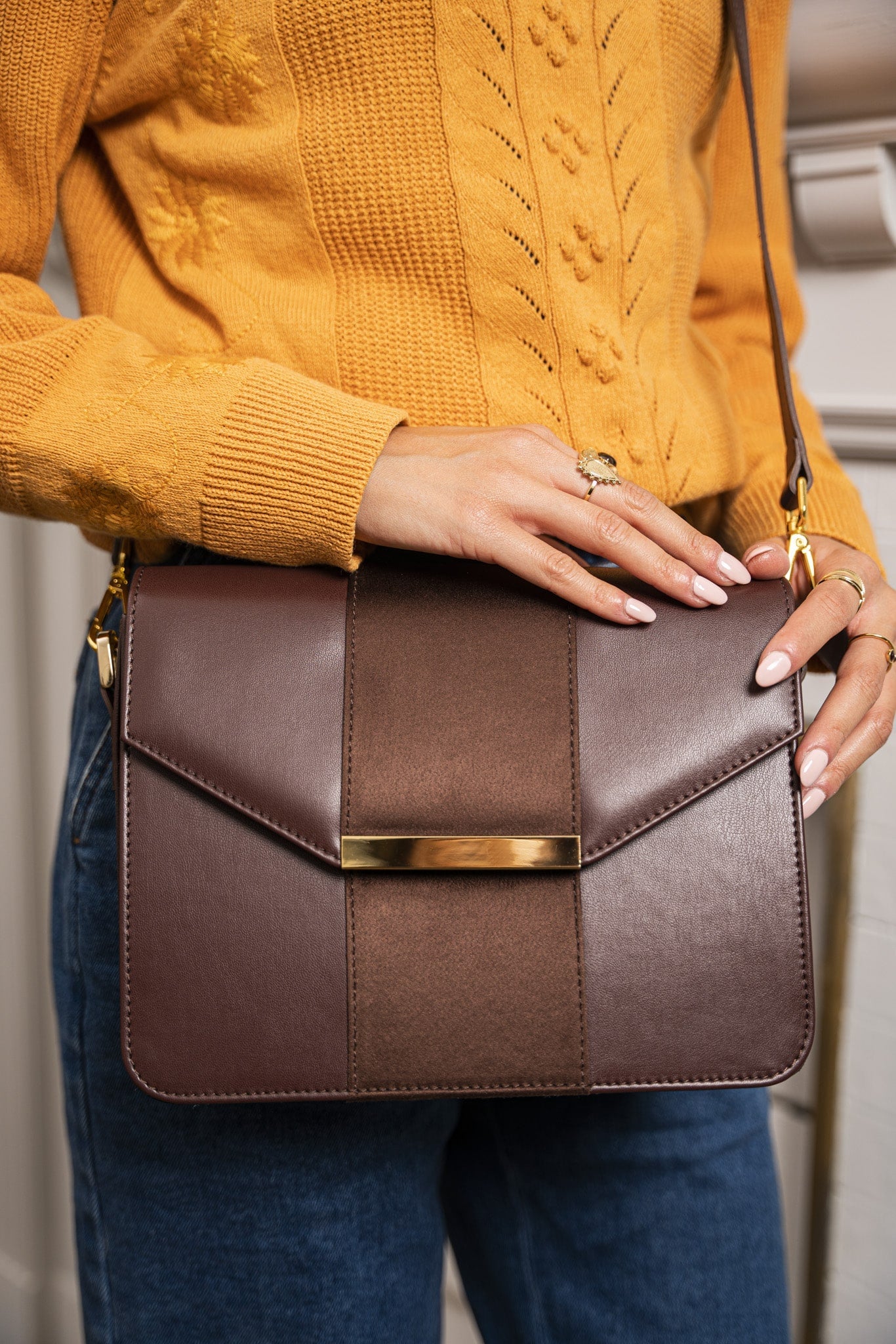 Sac à main marron chocolat vegan écoresponsable recyclé pour femme Poésie Minuit sur Terre
