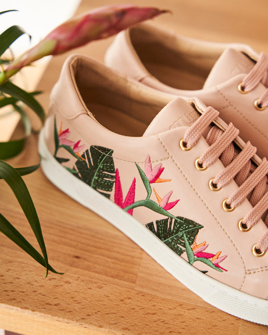 Tropical Pink Swirl