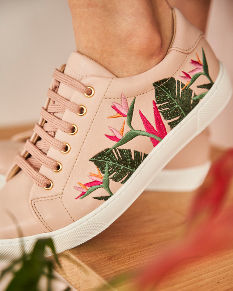 Tropical Pink Swirl