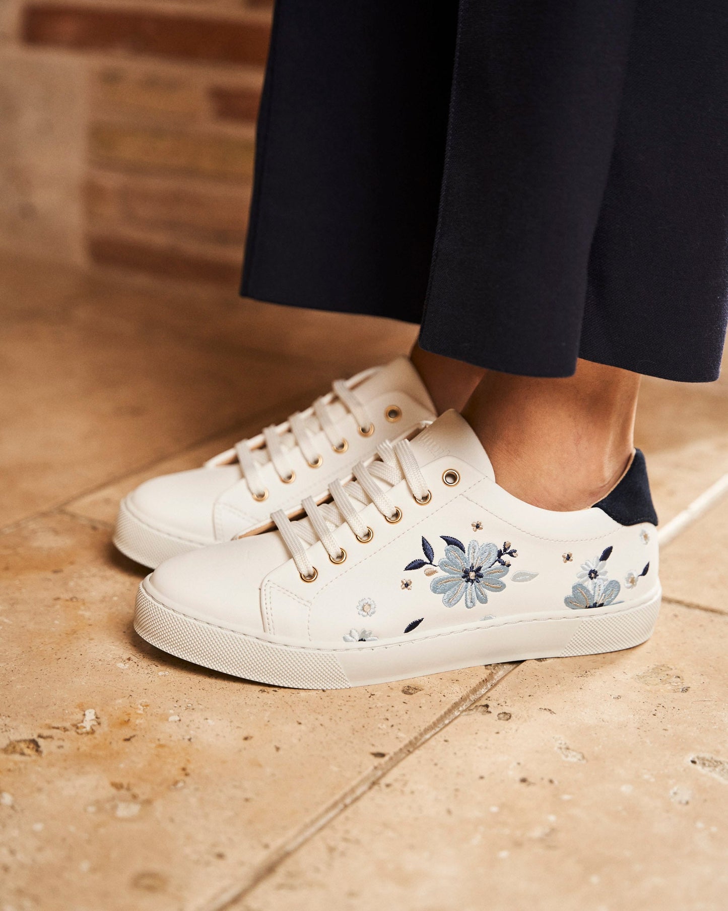 Virevolte Fleurs Bleue