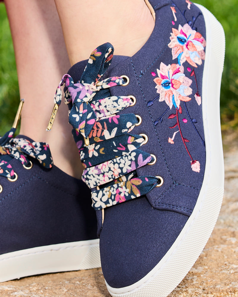 Fuschia Blue Floral Laces