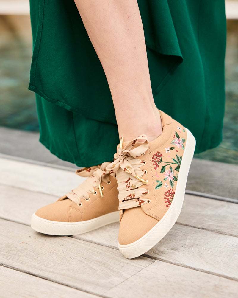 Virevolte Florescence Latte