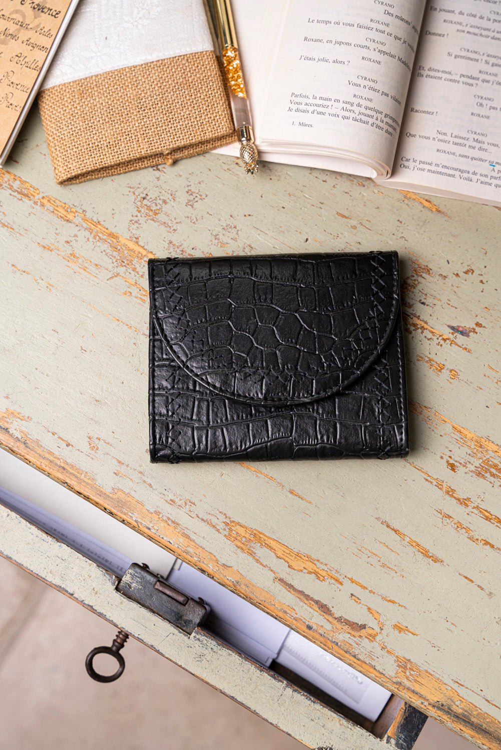 Portefeuille pour femme noir imitation crocodile écologique recyclé vegan Allegro Minuit sur Terre