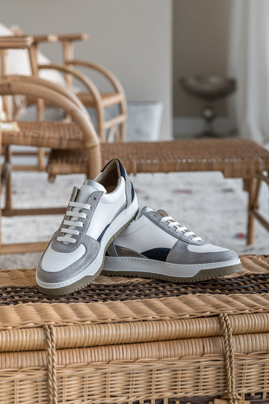 Baskets femme écologiques végétales et recyclées blanches gris bleu Aveiro Nuage Minuit sur Terre