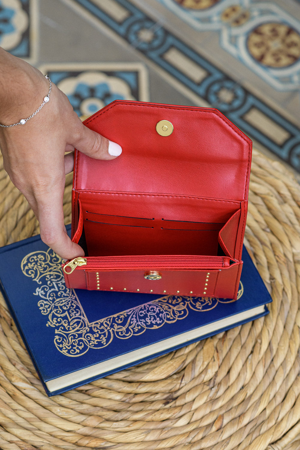Porte-monnaie rouge écologique vegan pour femme Andante Minuit sur Terre