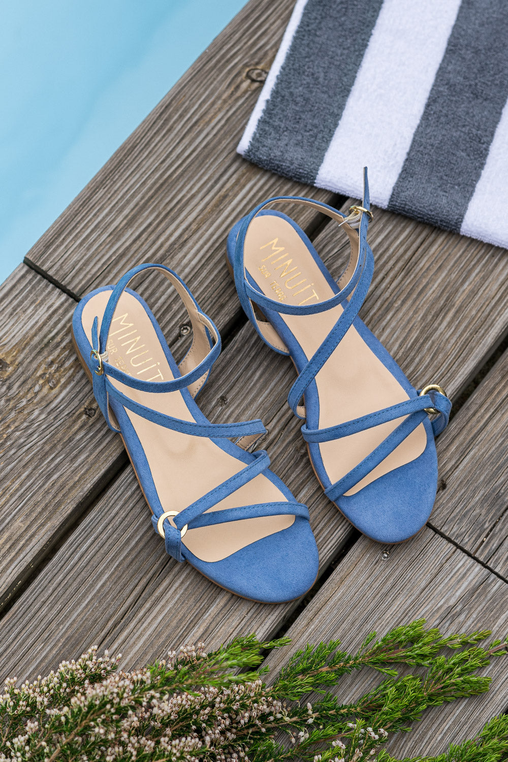 Sandales plates bleu lavande femme Canistrelli Minuit sur Terre