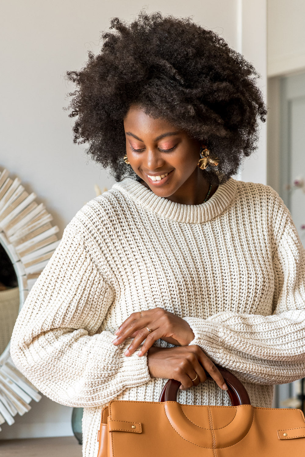 Pull en grosse maille écrue en coton recyclé vegan et écologique pour femme Cannelle Minuit sur Terre