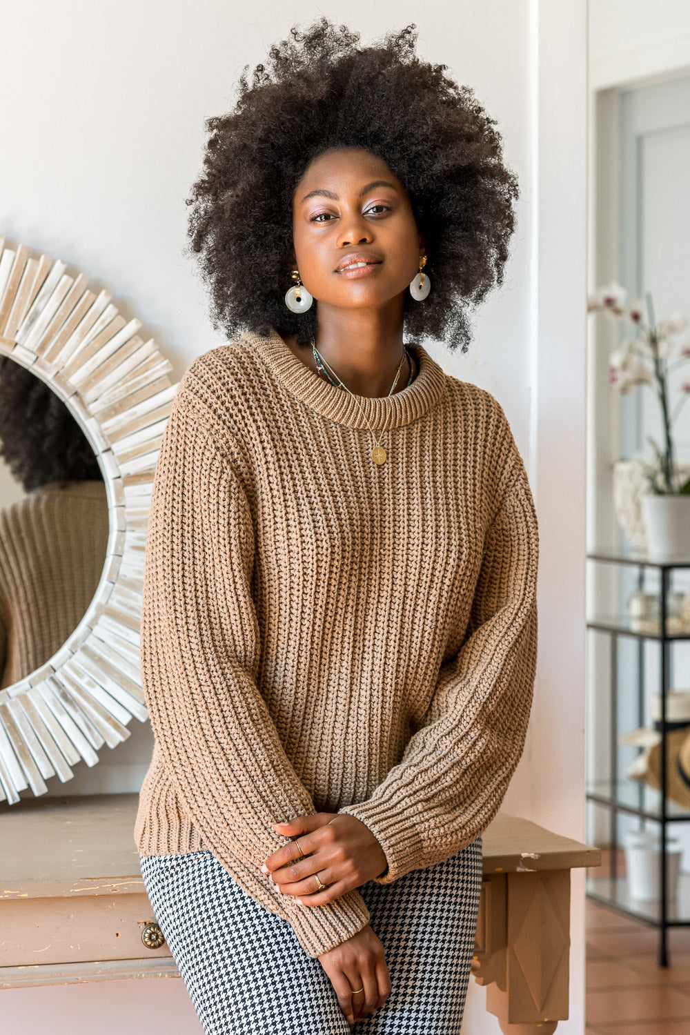 Pull écologique en grosse maille pour femme coton recyclé vegan Cannelle marron Minuit sur Terre