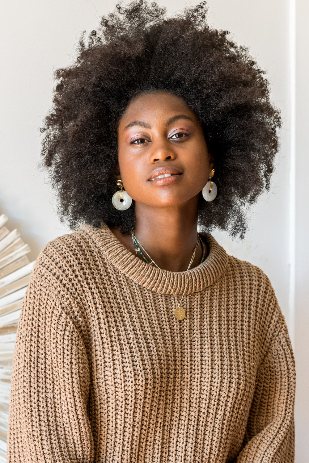 Pull écologique en grosse maille pour femme coton recyclé vegan Cannelle marron Minuit sur Terre