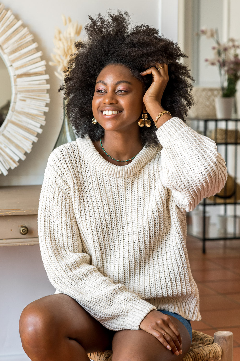 Pull en grosse maille écrue en coton recyclé vegan et écologique pour femme Cannelle Minuit sur Terre