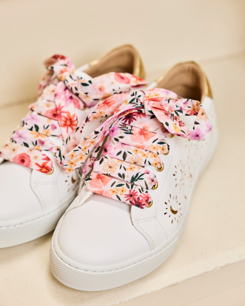 Pink Bouquet Laces