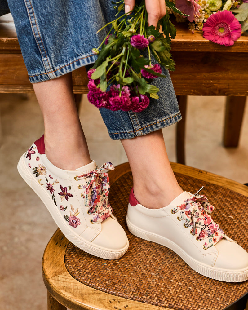 Floral Twirl