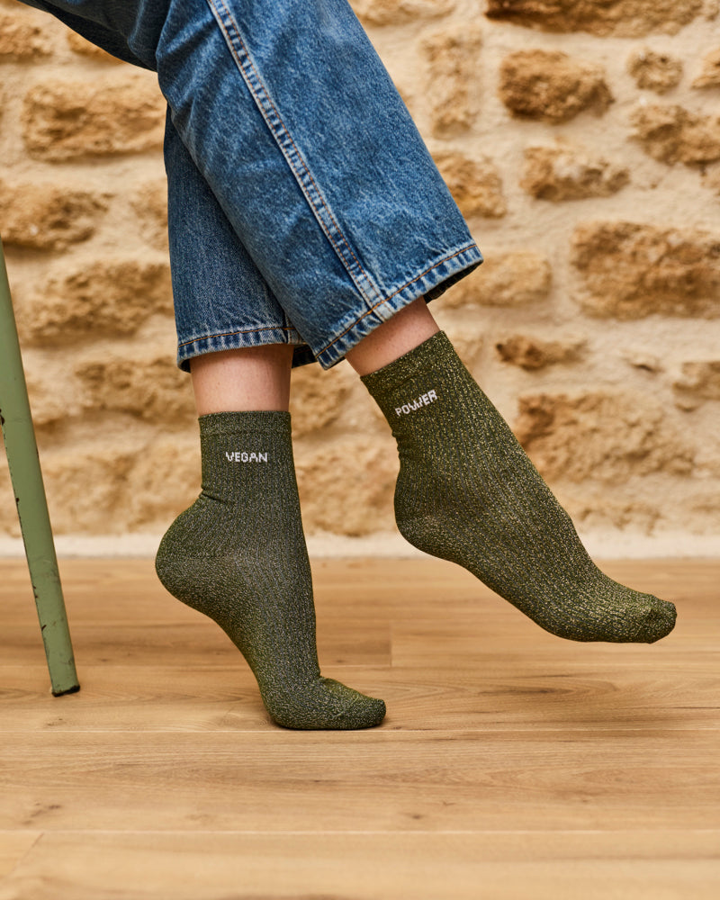 Socks Shine Vegan Power
