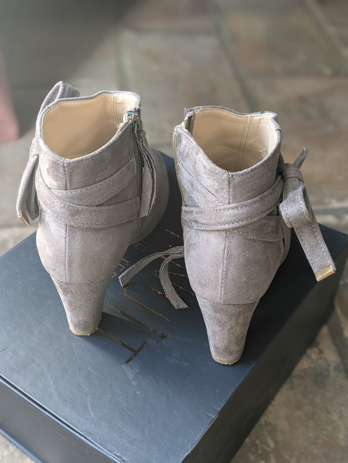 Bottines Dionysos taupe