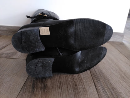 Bottes noires