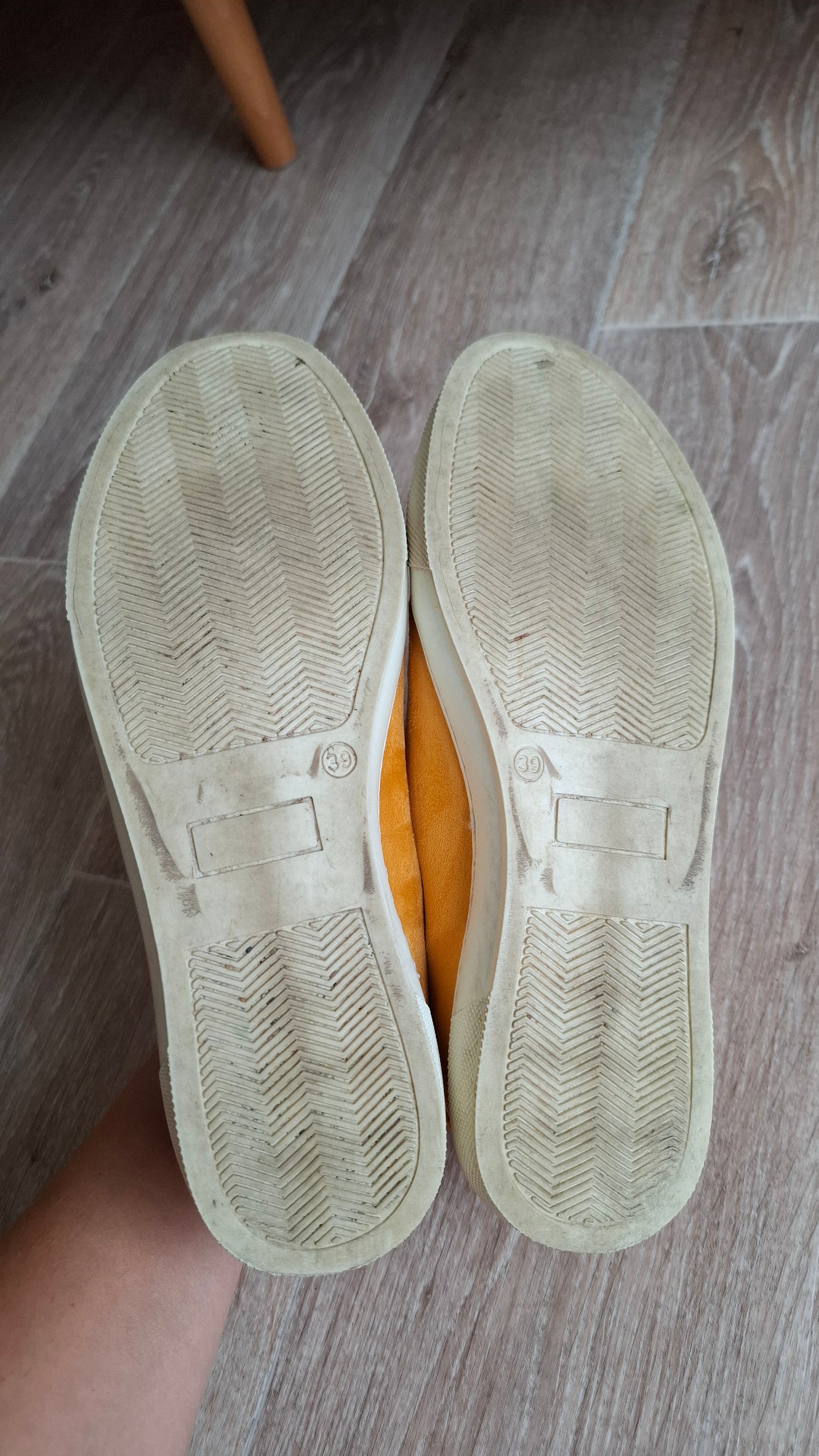 Baskets jaunes