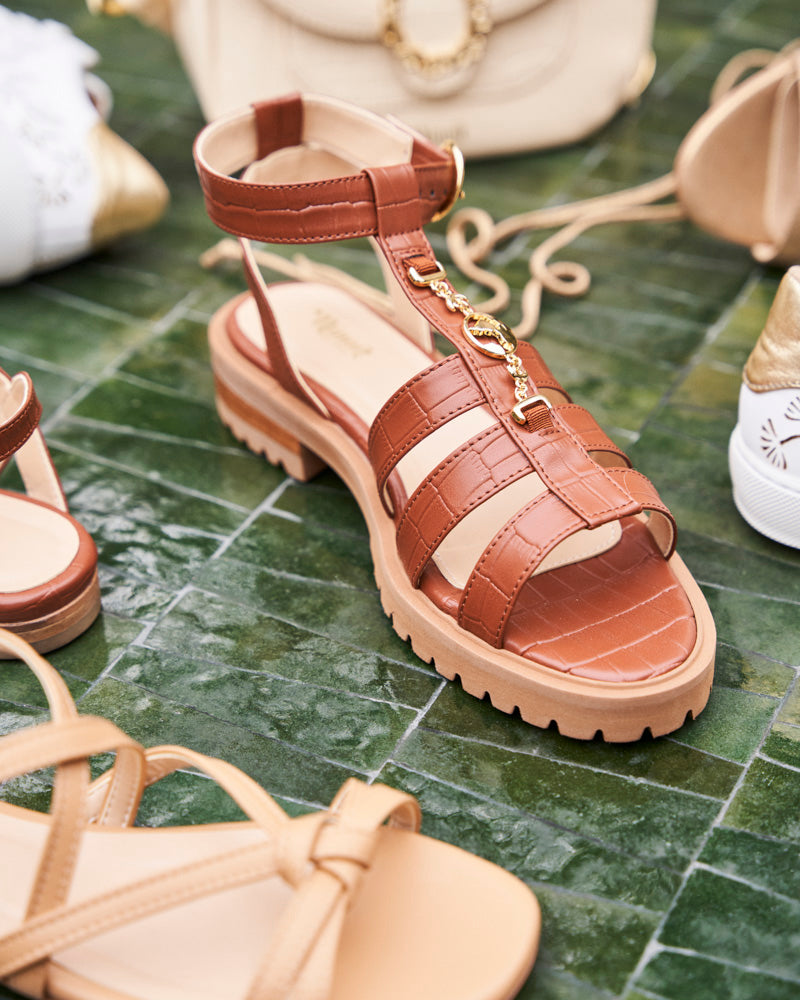 Hyacinth Camel Croco