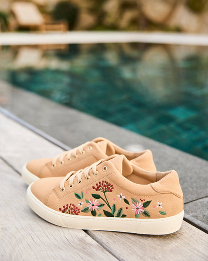 Virevolte Florescence Latte